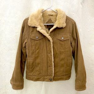 Corduroy jacket with faux fur lining. Good used condition.  Women’s Med.